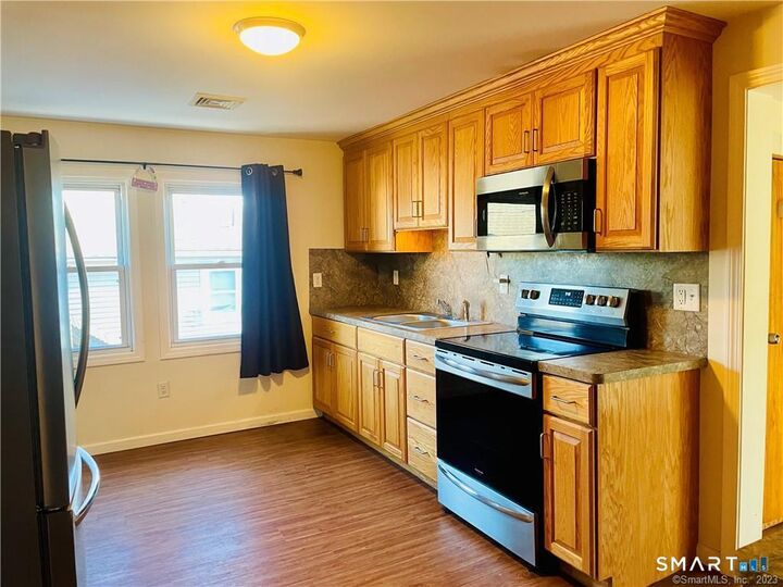 Property Photo:  94 Lebanon Avenue  CT 06415 
