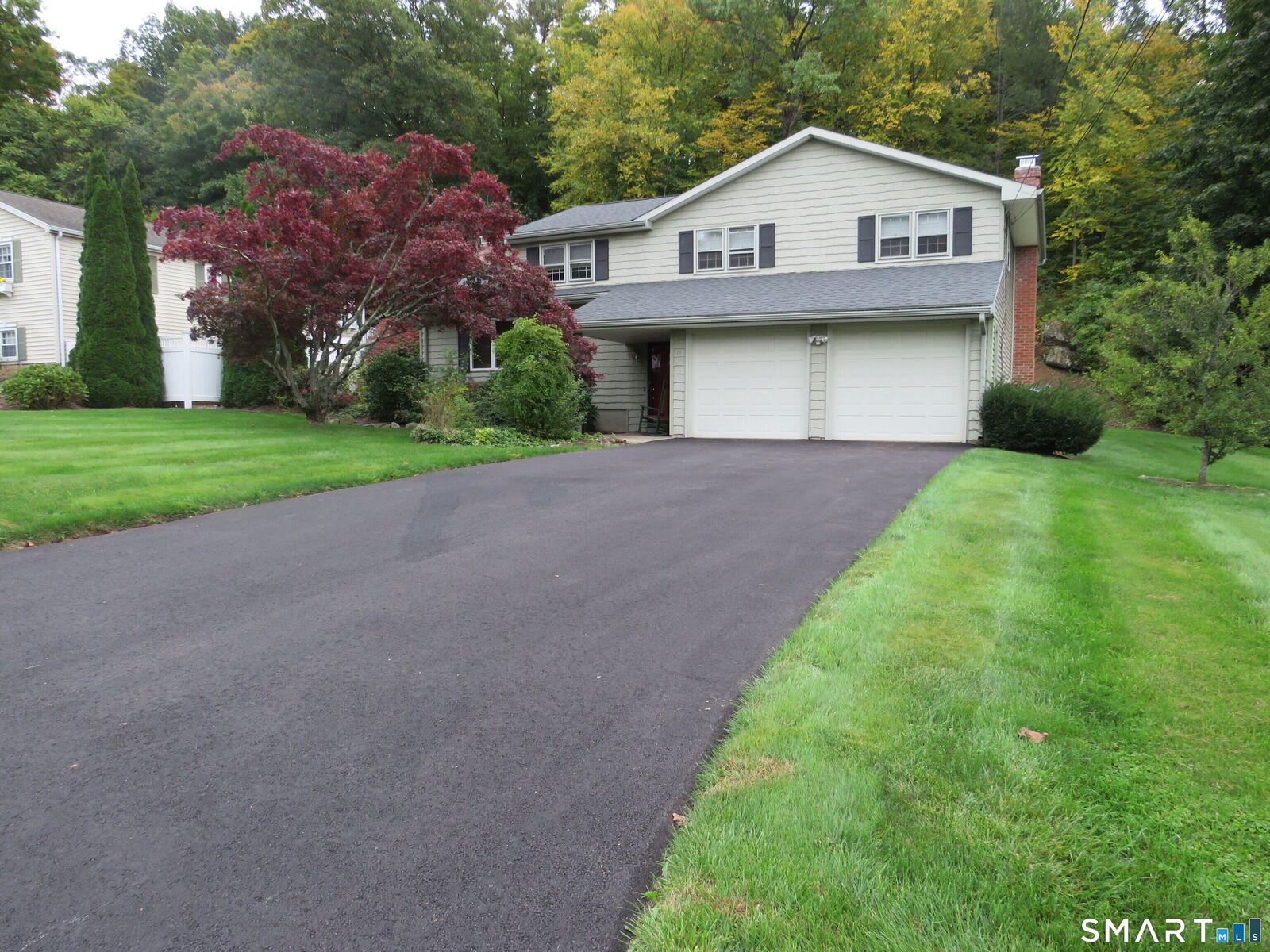 Property Photo:  11 Franklin Circle  CT 06111 
