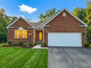 Property Photo: 1889 Bay Port Drive OH 43123