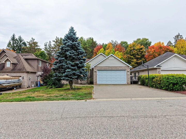 Property Photo:  35 Janey Avenue  ON P1C 1N1 