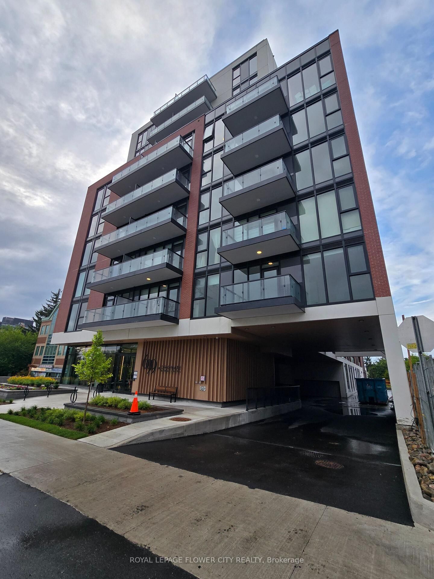 Property Photo:  699 Sheppard Avenue 509  ON M2K 0J5 