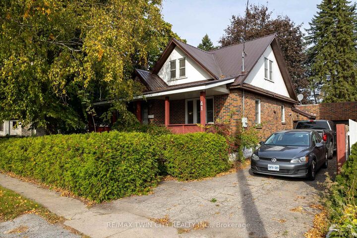 Property Photo:  41 Church Street E  ON N4B 1T5 