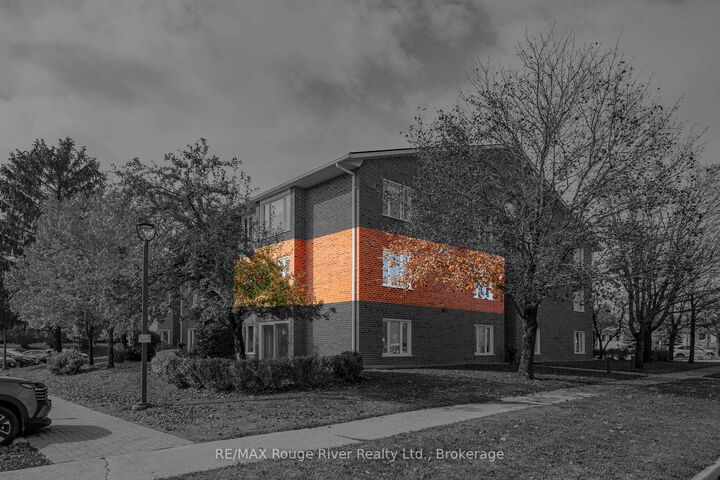 Property Photo:  1 Heritage Way 207  ON K9V 5P9 