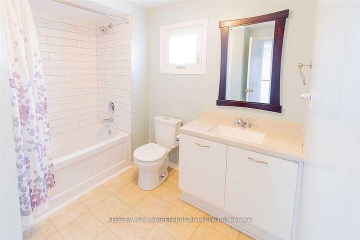 Property Photo:  44 Keys Drive  ON L1T 3P7 
