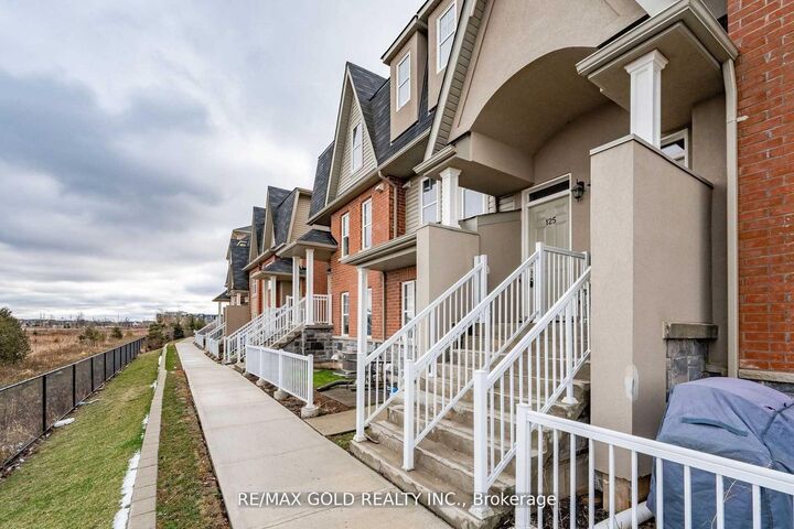 Property Photo: 1380 Costigan Road #125 ON L9T 8L2