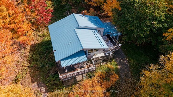 Property Photo:  5 Maplewood Drive  ON P2A 0B5 