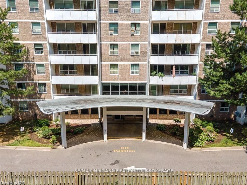 Photo de la propriété:  359 Geneva Street 405  ON L2N 2G5 
