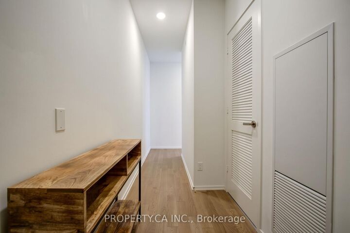 Property Photo:  12 Bonnycastle Street 716  ON M5A 3Y4 