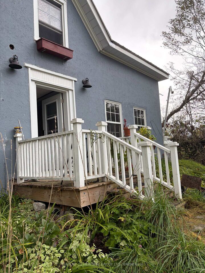 Property Photo:  4621 Ellerbeck Road  ON K0H 1V0 