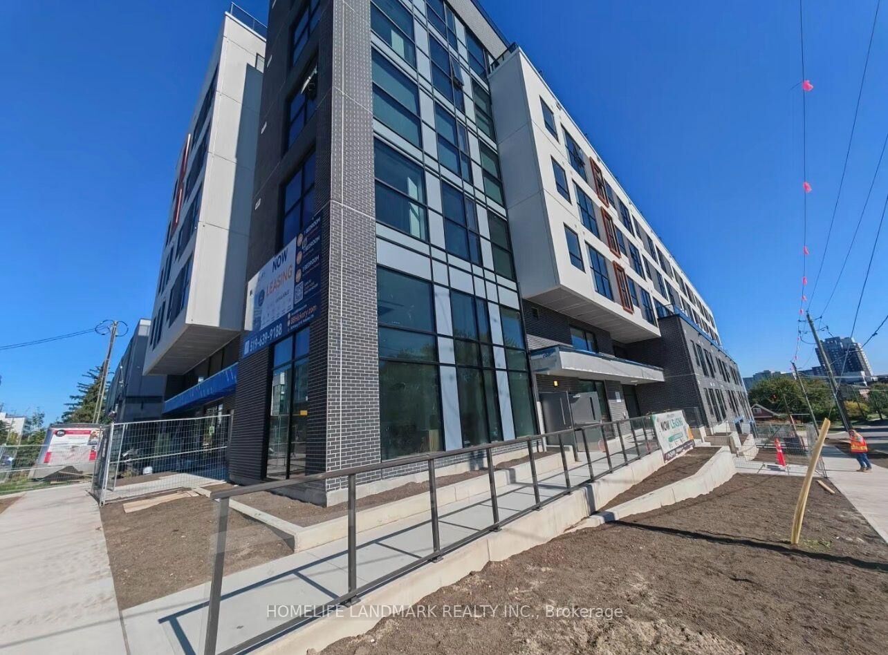 Property Photo:  88 Hickory Street W 303  ON N2L 3T6 