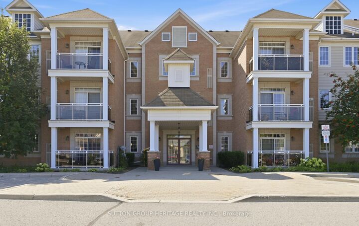 Property Photo:  54 Harvey Johnston Way 320  ON L1M 0J7 