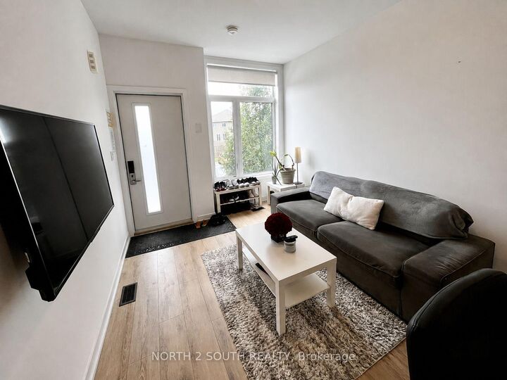Property Photo:  1760 Simcoe Street N 93 (Rm 1)  ON L1G 4X9 