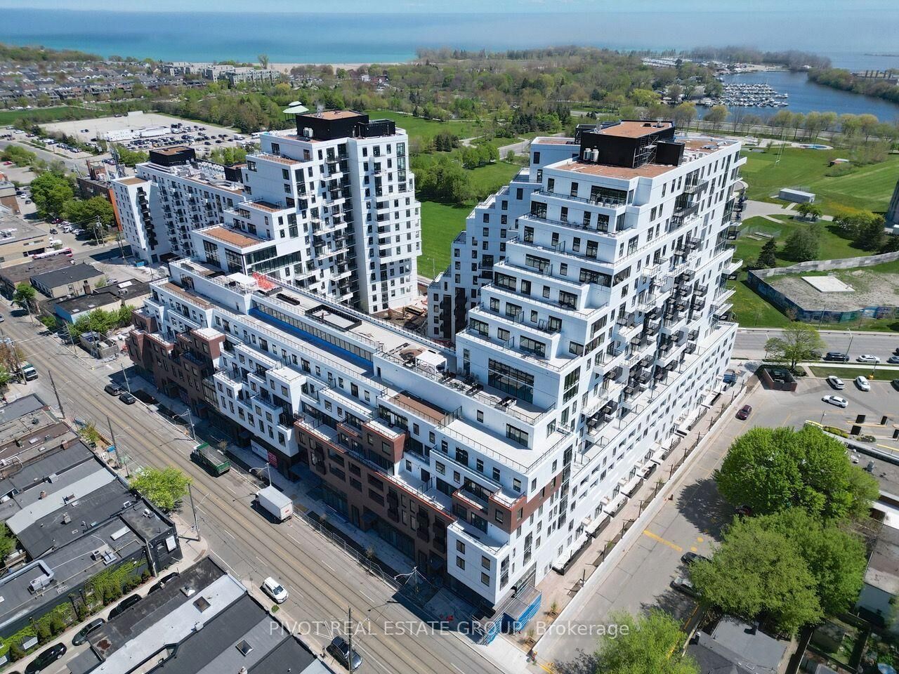 Property Photo:  1050 Eastern Avenue 305  ON M4L 0B7 