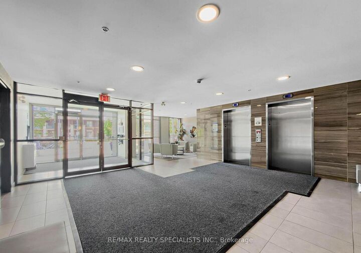 Property Photo:  5010 Corporate Drive 237  ON L7L 0H6 