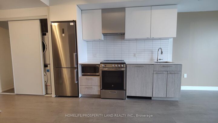 Property Photo:  251 Jarvis Street 4002  ON M5B 0C3 