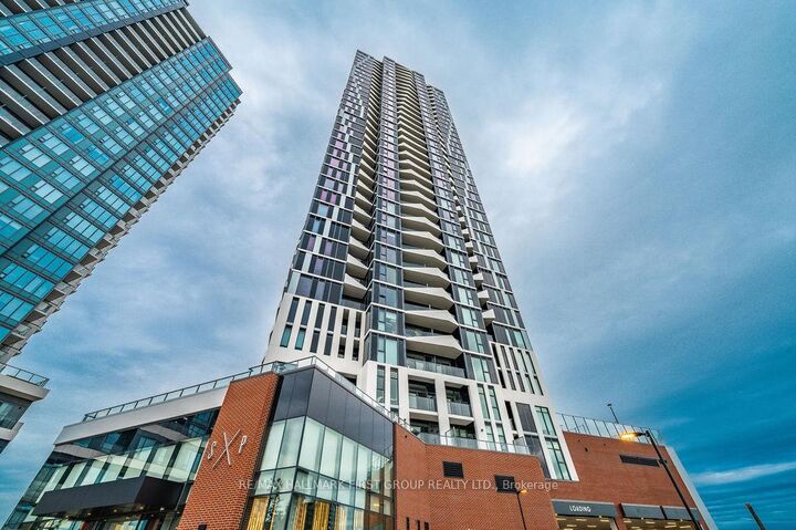 Property Photo:  25 Wellington Street 610  ON N2G 0G5 