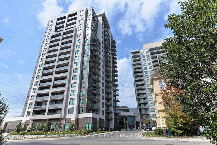Property Photo:  1215 Bayly Street Ph03  ON L1W 1L7 