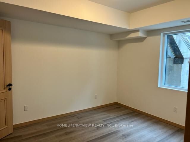 Property Photo:  50 Morecambe Gate B108  ON M1W 2N5 