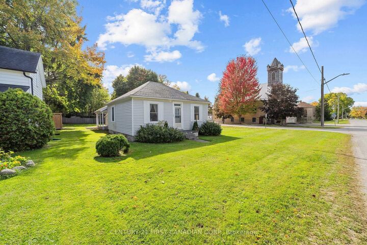 Property Photo:  163 George Street  ON N0M 1A0 