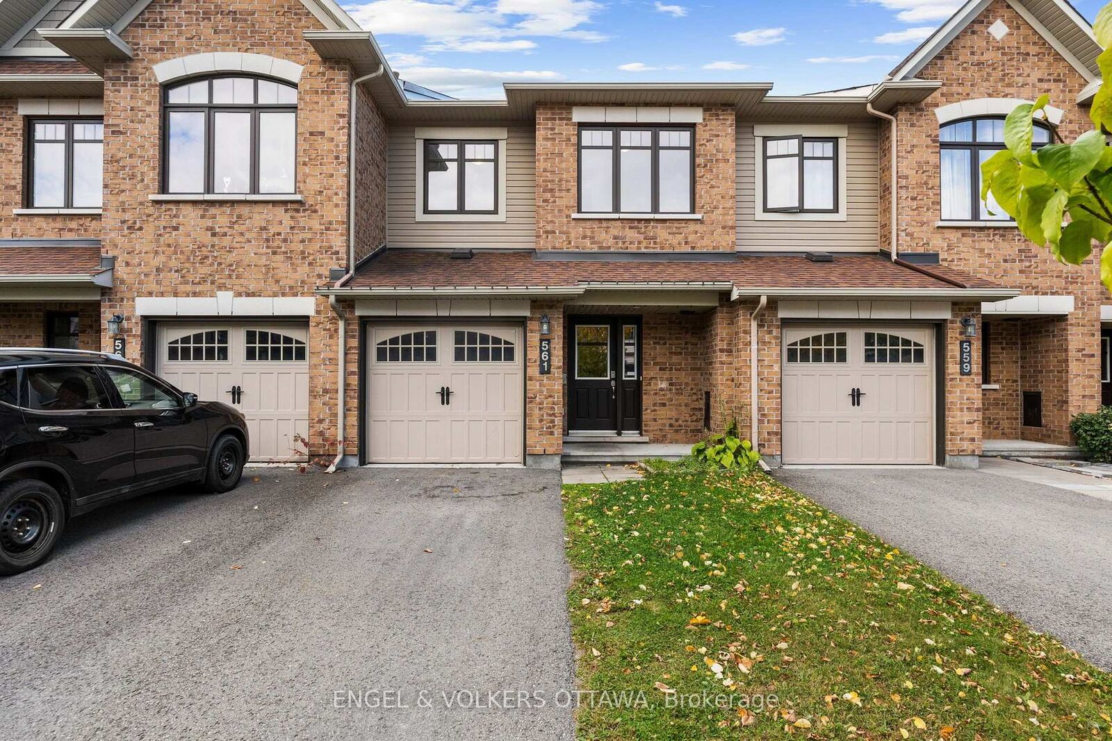 Property Photo:  561 Petrichor Crescent  ON K4A 0Y4 