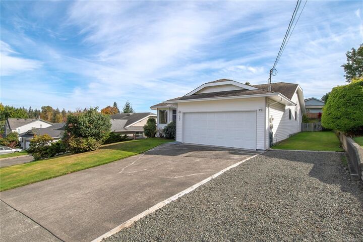 Property Photo:  1667 Meadowbrook Dr  BC V9W 7E7 