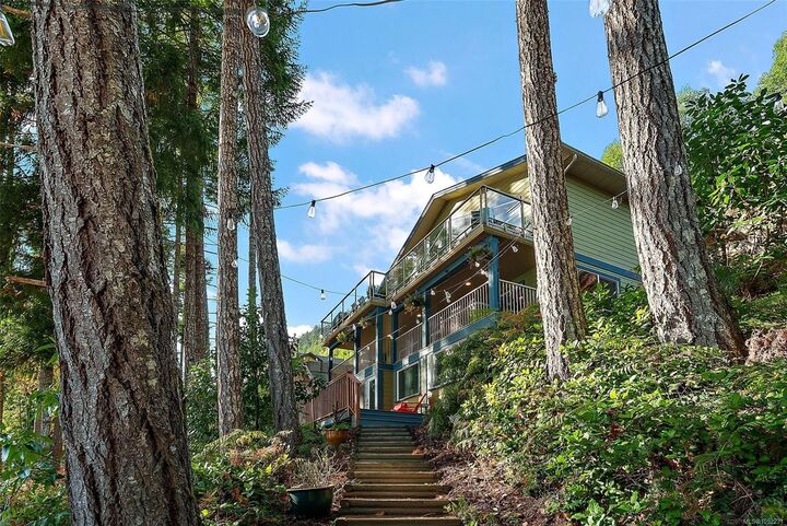 Property Photo: 9712 Marble Bay Rd BC V0R 2G0