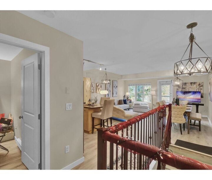 Property Photo:  160 Shoreline Circle 111  BC V3H 0B2 