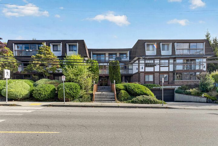 Property Photo:  1444 Martin Street 304  BC V4B 3W7 