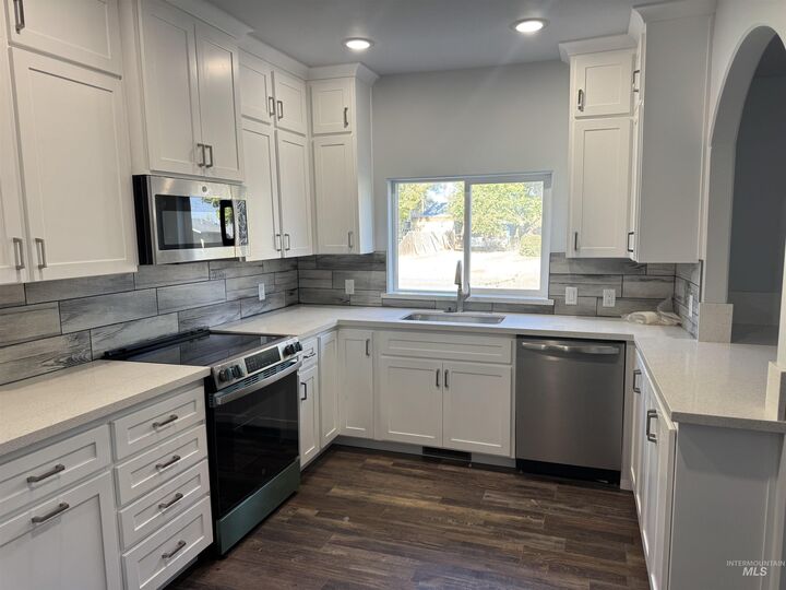 Property Photo: 429 3rd Ave. W ID 83355