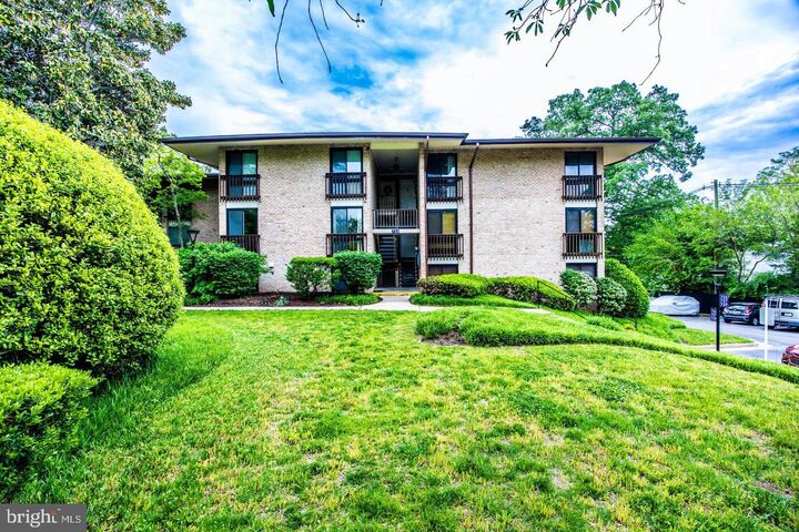 Property Photo:  755 Fairview Avenue C  MD 21403 