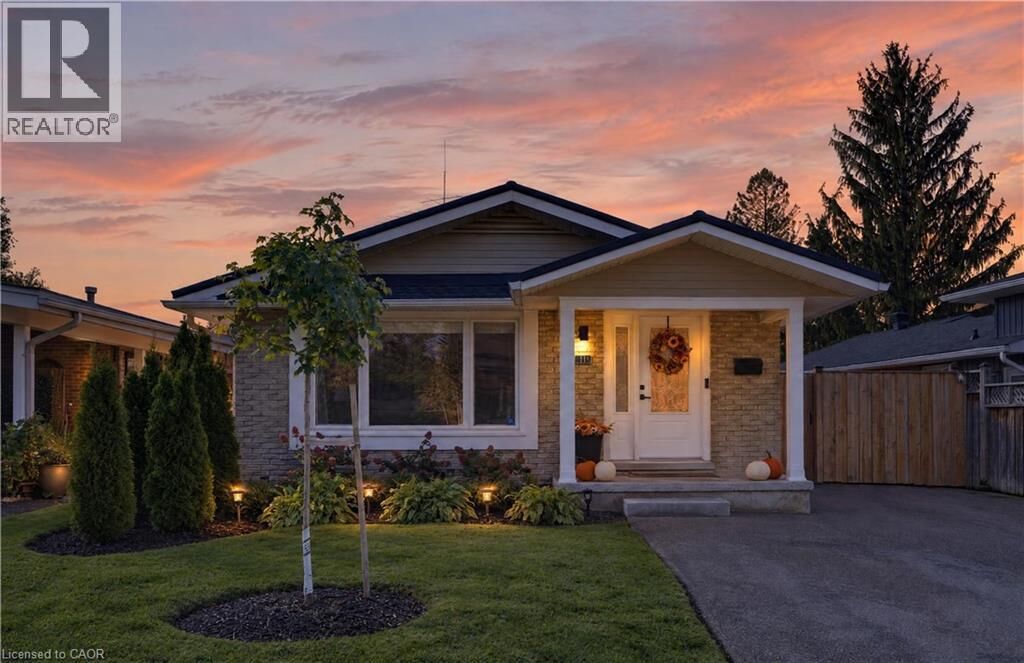 Property Photo: 111 Kingswood Drive ON N2E 1B2