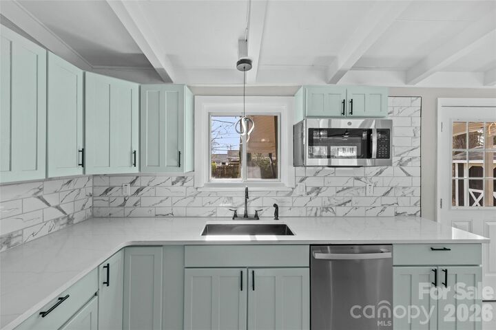 Property Photo:  5426 Milford Road  NC 28210 