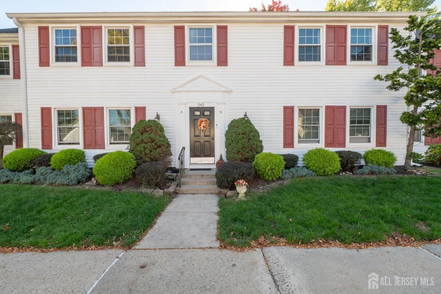Property Photo: 242 Marblehead Lane N NJ 08831