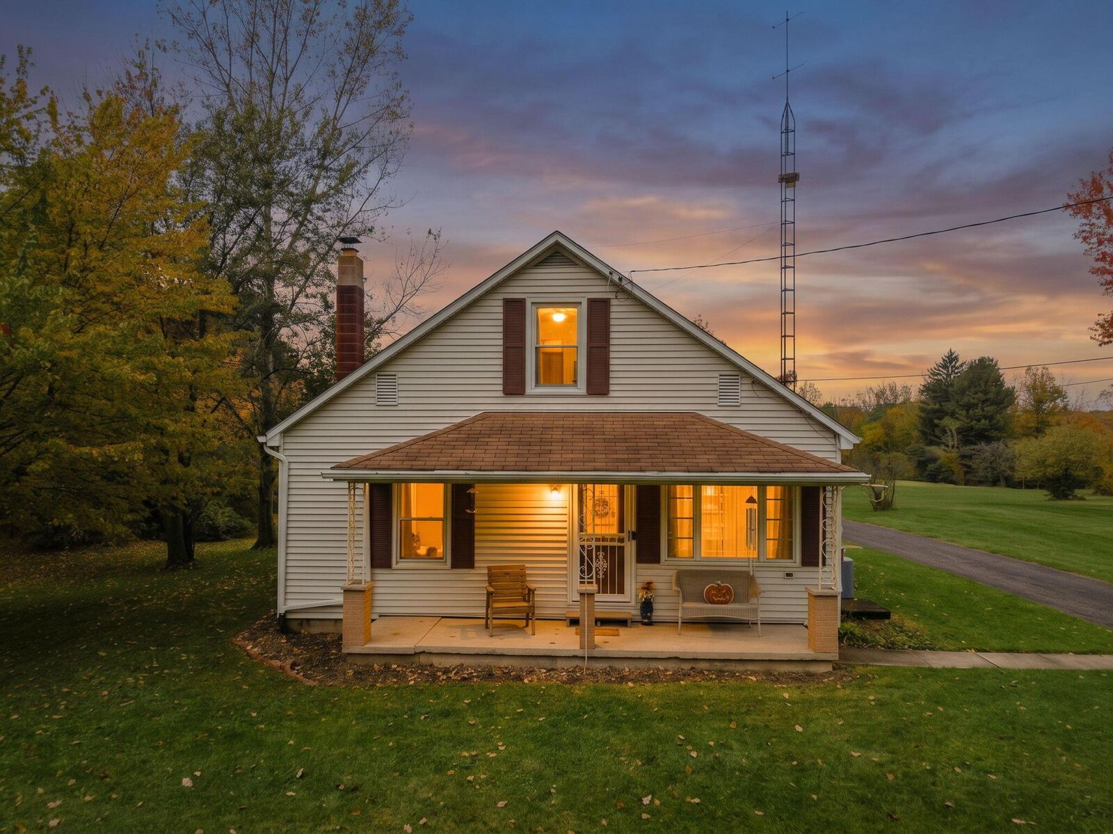 Property Photo:  87 Ford N Road  OH 44905 