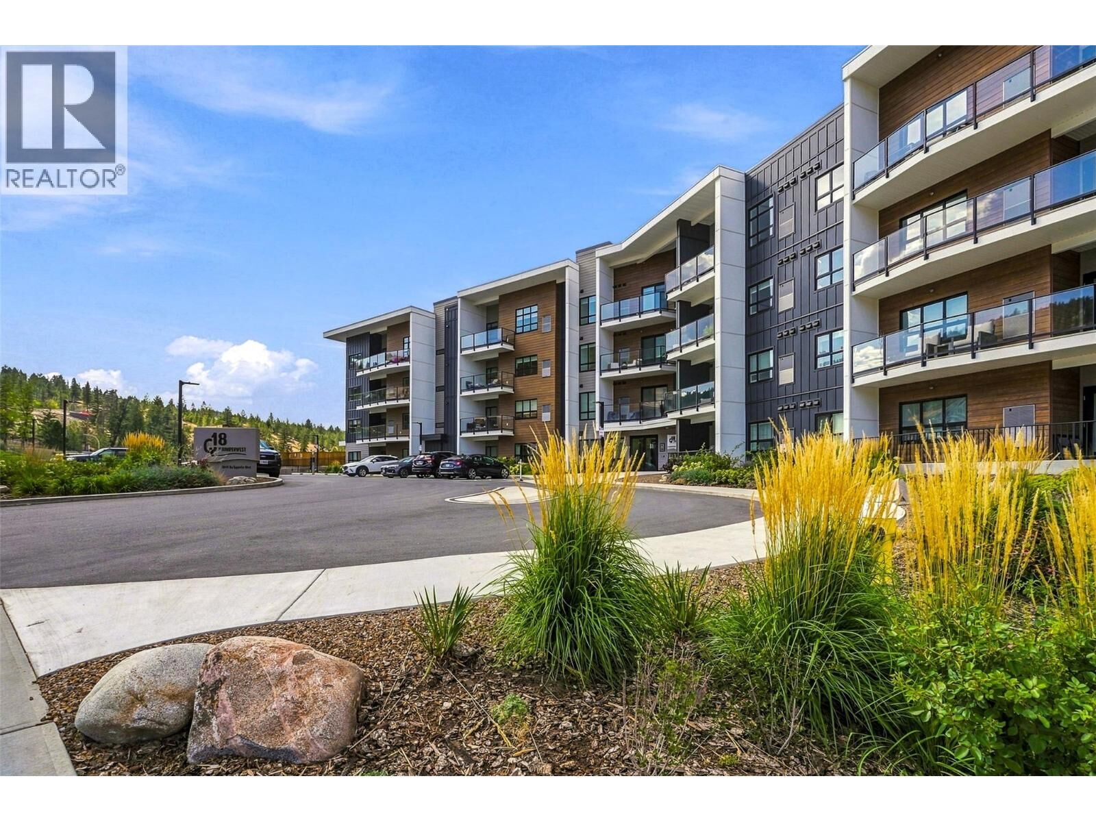 Property Photo:  1844 Qu'Appelle Boulevard 204  BC V2E 0E8 