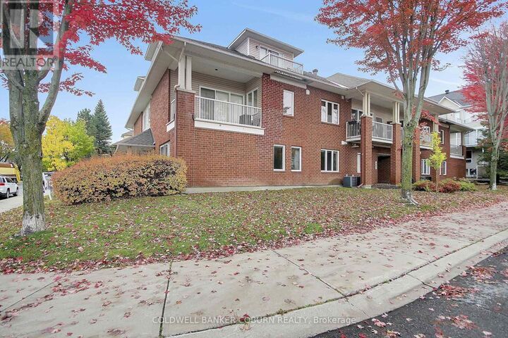 Property Photo:  10 Daybreak Street F  ON K2G 6T9 