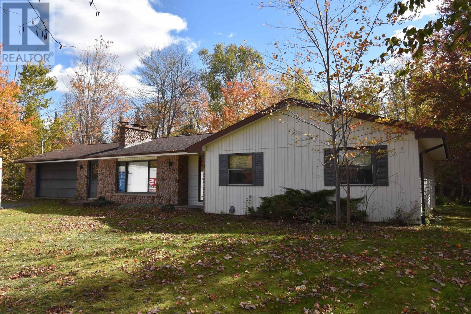 Property Photo:  40 Blue Jay Place  NS B6L 2A4 