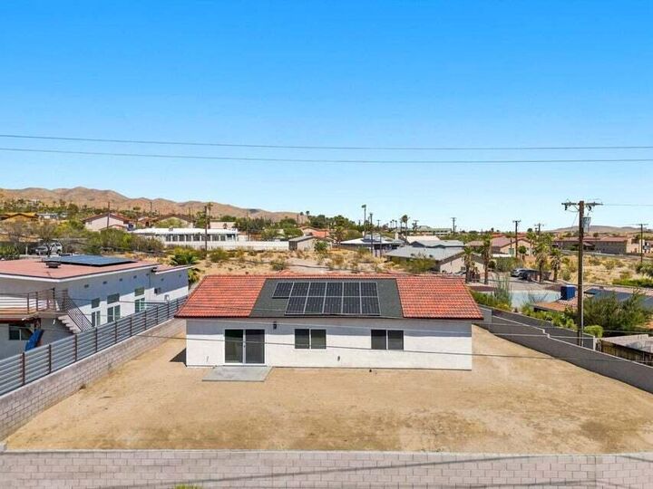 Property Photo:  12795 Casa Loma Road  CA 92240 