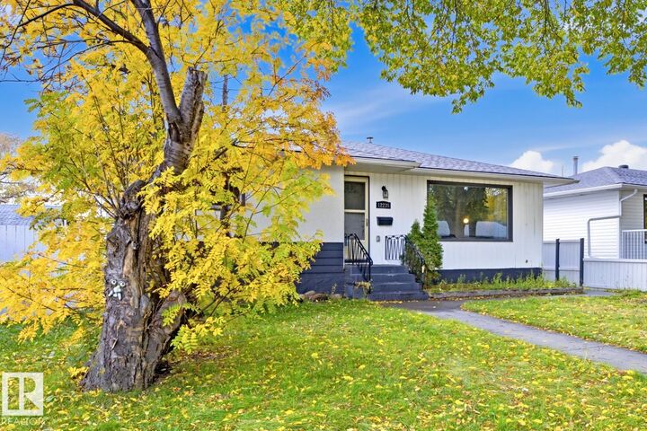 Property Photo:  12235 51 Street NW  AB T5W 3H1 