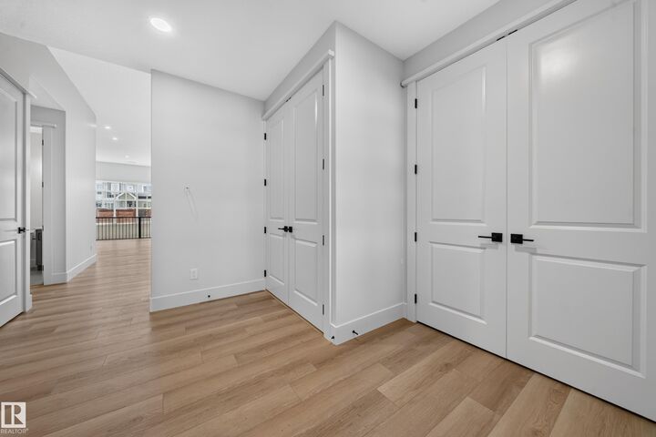 Property Photo:  120 Hillshire Boulevard 17  AB T8B 0C9 