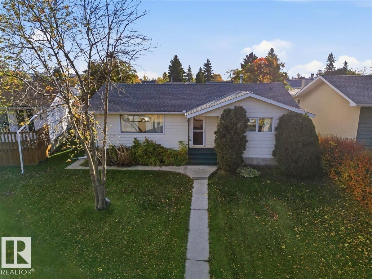 Property Photo:  27 Chippawa Road  AB T9E 4N1 