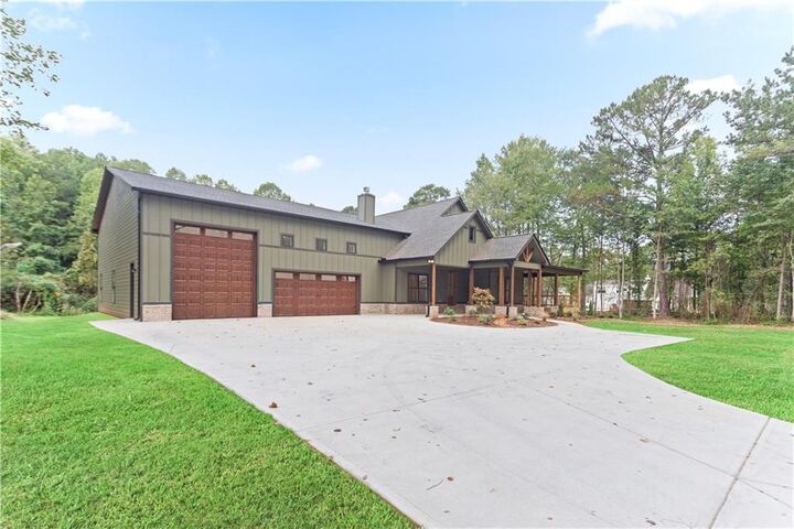 Property Photo:  330 Old Sandhill Road  GA 30116 