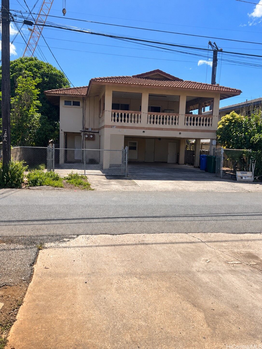 Property Photo: 1931 Eluwene Street HI 96819