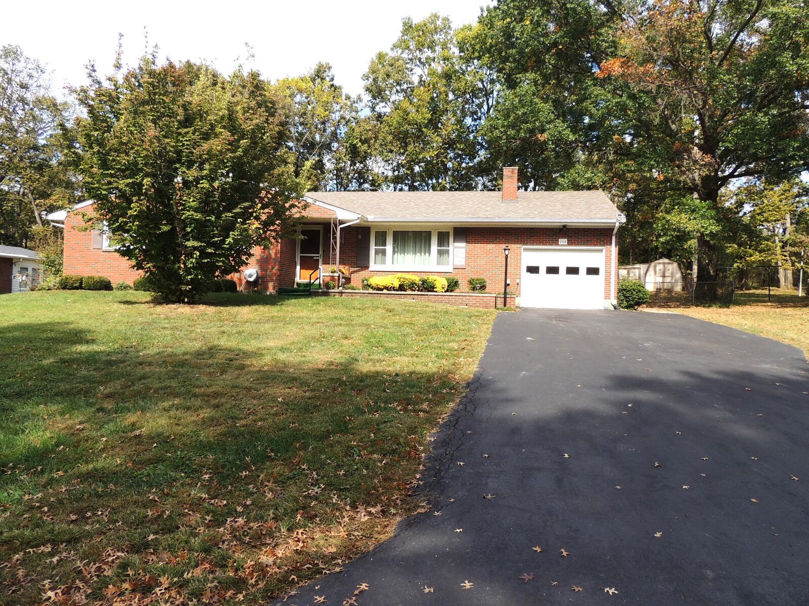 Property Photo: 164 Sharon Road KY 40601