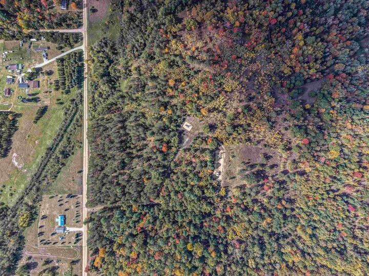 Property Photo:  806 McKimmy Road  MI 48624 
