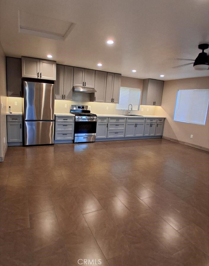 Property Photo:  1425 W 15th Street  CA 92411 