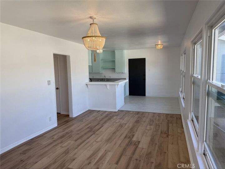 Property Photo:  418 S Broadway Avenue A  CA 90277 