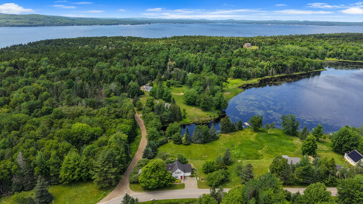 Property Photo: 1052 Meadow Pond Road ME 04848