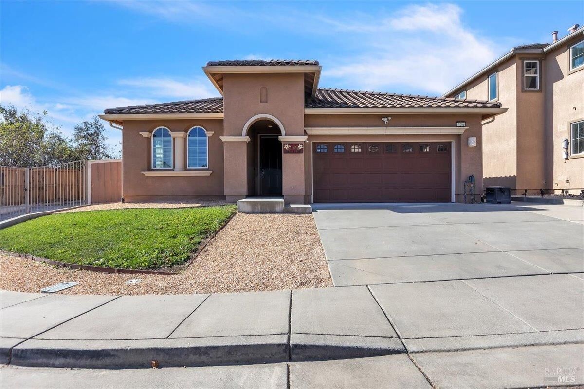 Property Photo: 5208 Plye Court CA 94533