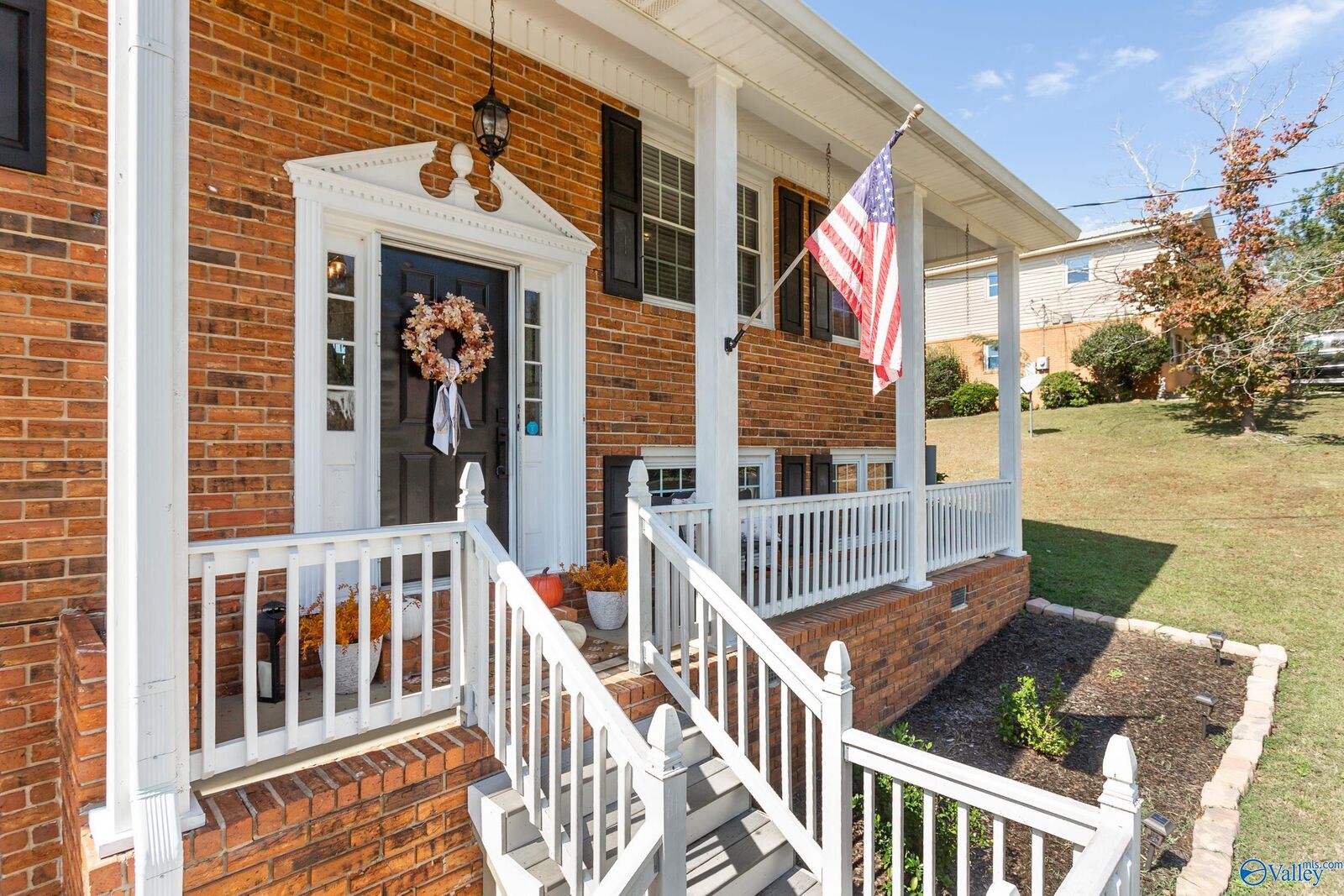 Property Photo:  1003 10th Avenue NE  AL 36265 